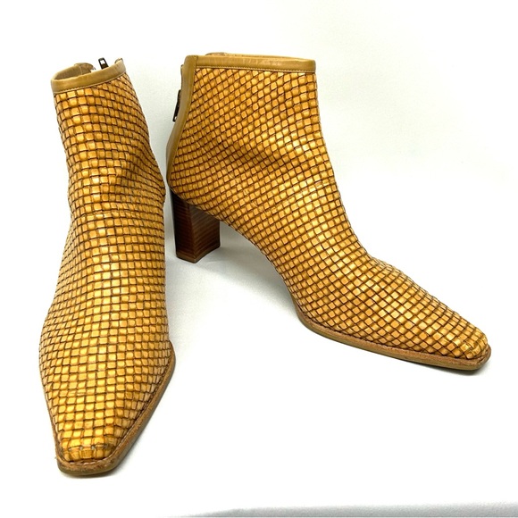 Stuart Weitzman Woven Braided Ankle Boots Booties 11 / 41 Snip Toe Zip Up - Picture 6 of 13